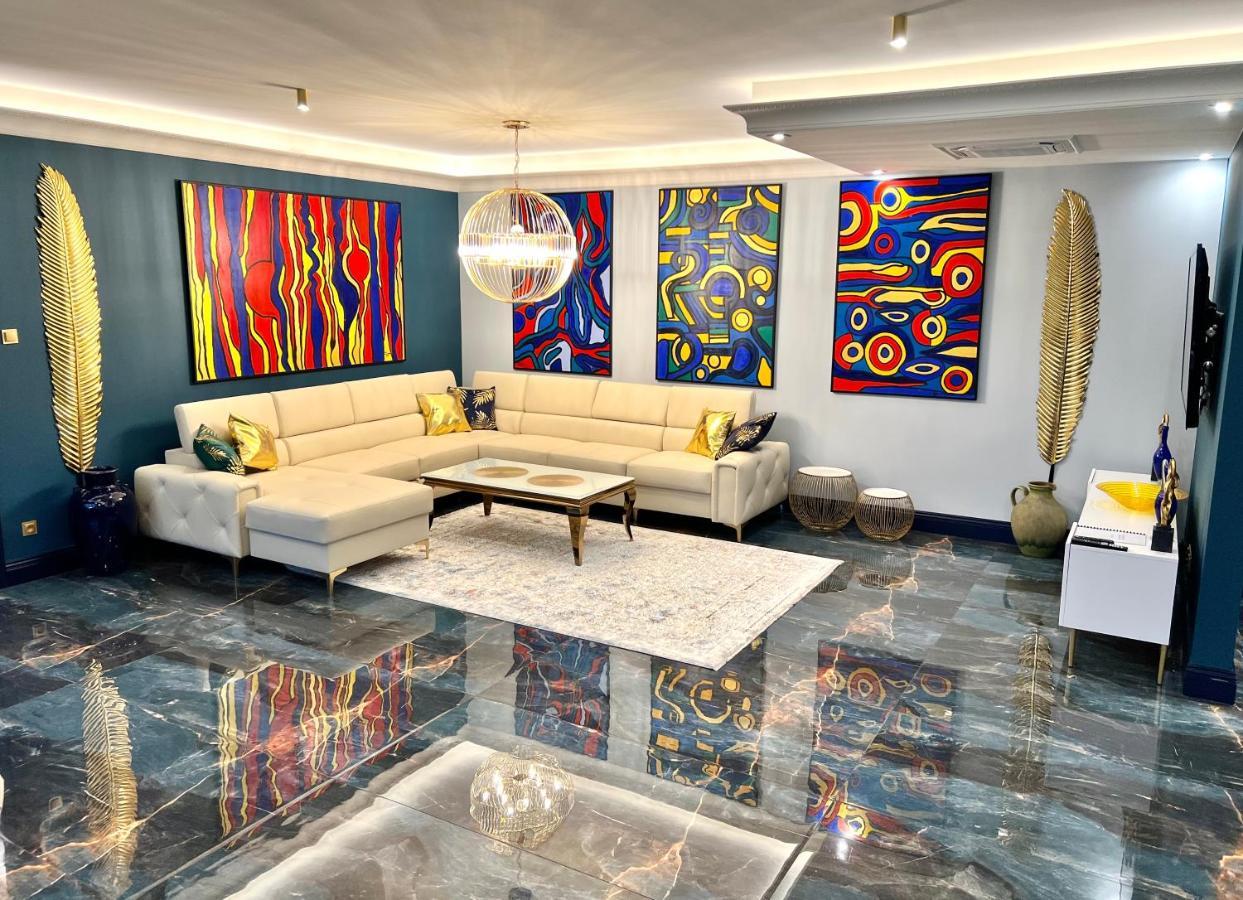 Golden Centrum Apartment