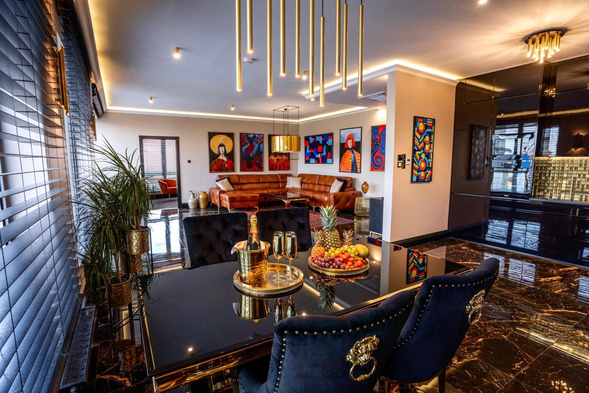 Golden Centrum Apartment